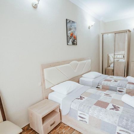Hotel General Batumi Ngoại thất bức ảnh