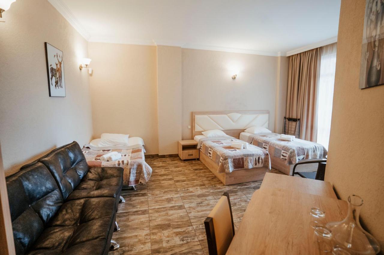 Hotel General Batumi Ngoại thất bức ảnh