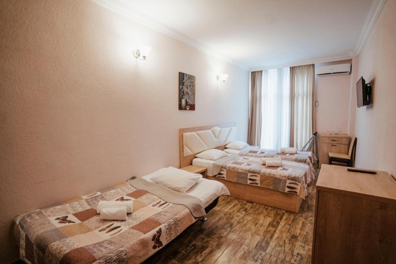 Hotel General Batumi Ngoại thất bức ảnh