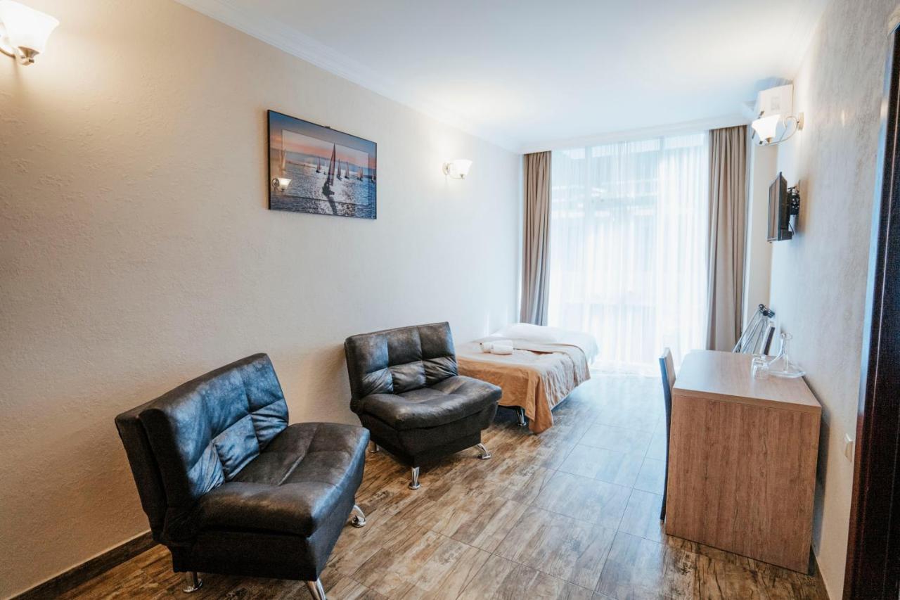 Hotel General Batumi Ngoại thất bức ảnh